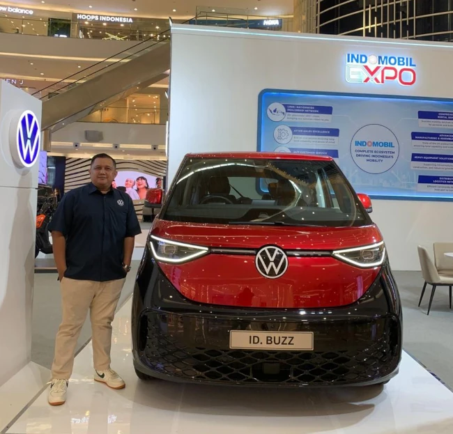 endrawan-sales-consultant-terbaik-volkswagen-jakarta